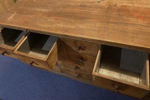 Classic Gallery - Boards & Sekretäre