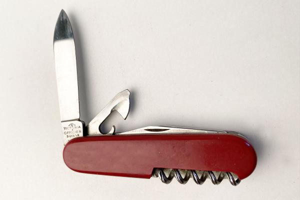 Altes Swissair Taschenmesser, Vitctoria