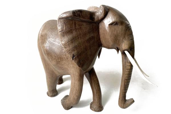 Afrikanischer Holzelefant